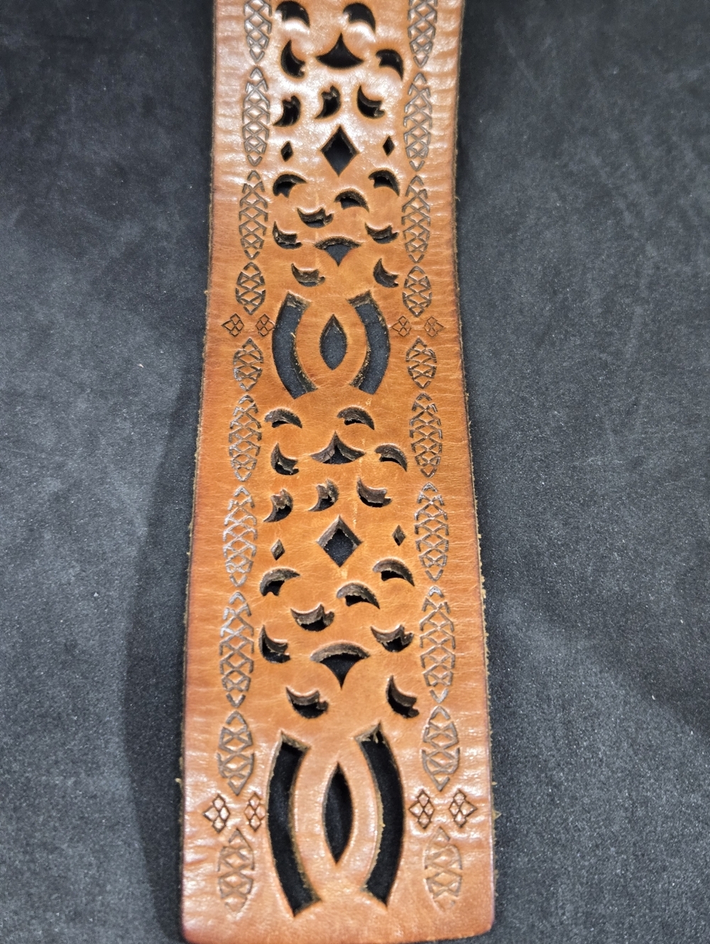 Lauren Ralph Lauren Women's Carved Embossed Leather Wide Belt Brass Buckle 38" - Picture 5 of 9